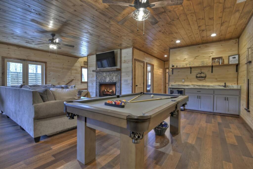 Willa Rosewood Retreat - Hot Tub Fire Pit Pool Table Blue Ridge Zewnętrze zdjęcie